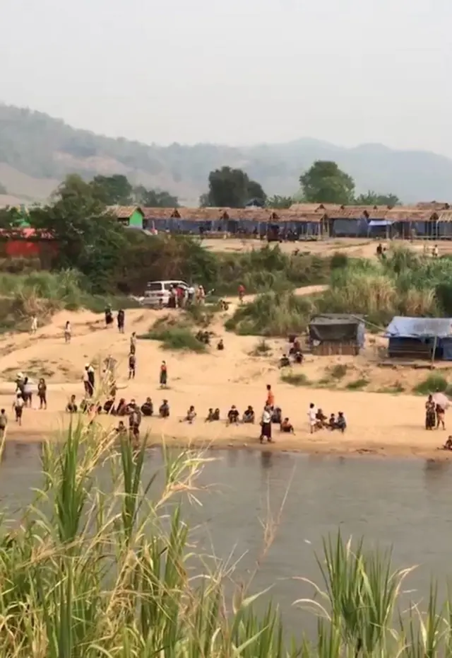 ฝั่งเมียนมา