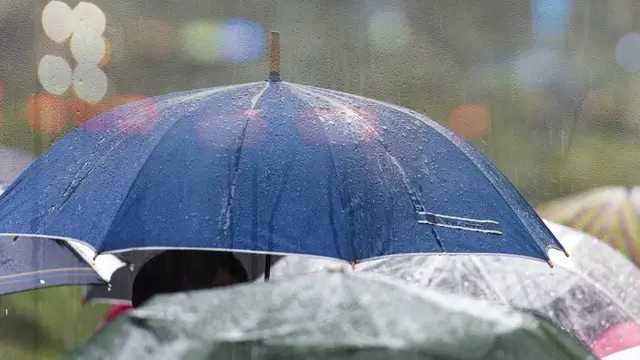 'பருவமழையை எதிர்கொள்ள நடவடிக்கை: தமிழக முதல்வர்'