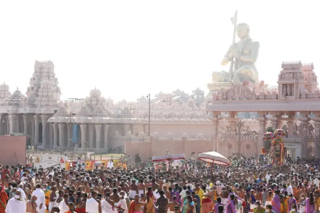 ఈ సమతామూర్తి హైదరాబాద్ పర్యటకానికి కొత్త ఆకర్షణ అవుతుందని చాలామంది నమ్ముతున్నారు