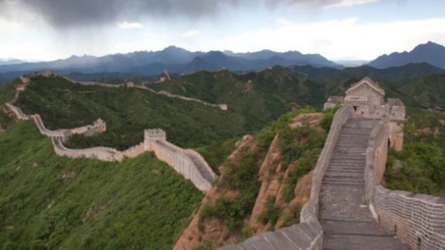 กำแพงเมืองจีน หนึ่งในสิ่งมหัศจรรย์ของโลกที่จิ๋นซีฮ่องเต้เป็นผู้สั่งการสร้างขึ้น