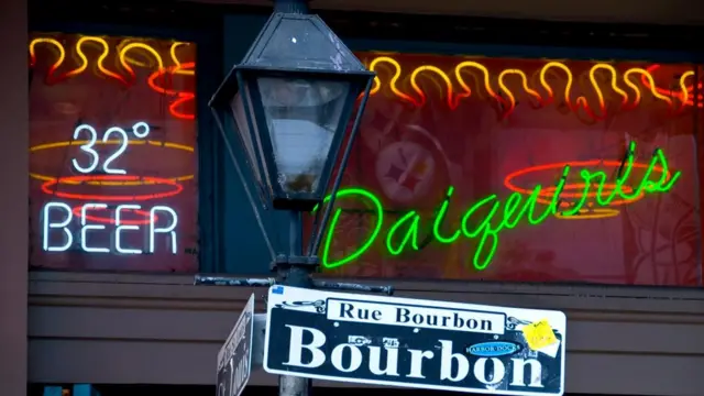 Новый Орлеан знаменит своей шумной ночной жизнью