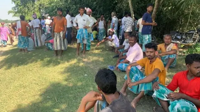 ਪਿੰਡ ਵਾਲਿਆਂ ਦਾ ਕਹਿਣਾ ਹੈ ਕਿ ਉਨ੍ਹਾਂ ਲਈ ਕੋਈ ਬਦਲਵਾਂ ਪ੍ਰਬੰਧ ਨਹੀਂ ਕੀਤਾ ਗਿਆ