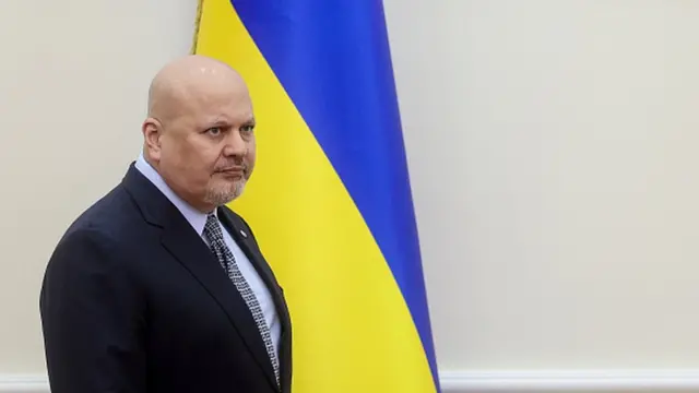 Карим Хан