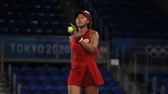 Наоми Осака