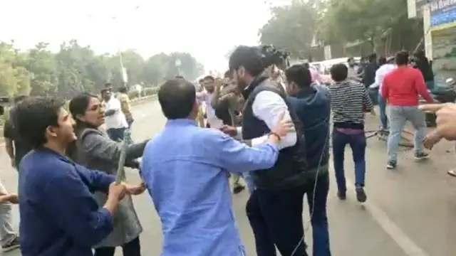 એનએસયુઆઈ-એબીવીપી ઘર્ષણ