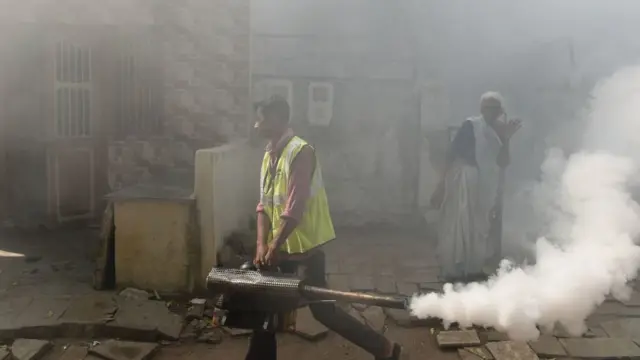 પ્રતીકાત્મક તસવીર