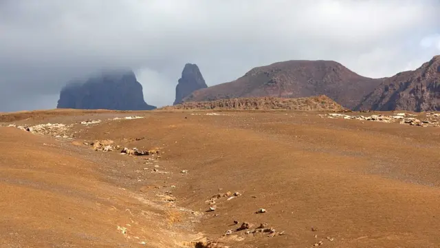 আগ্নেয়গিরির পাদদেশে কেপ ভার্দে দ্বীপপুঞ্জ