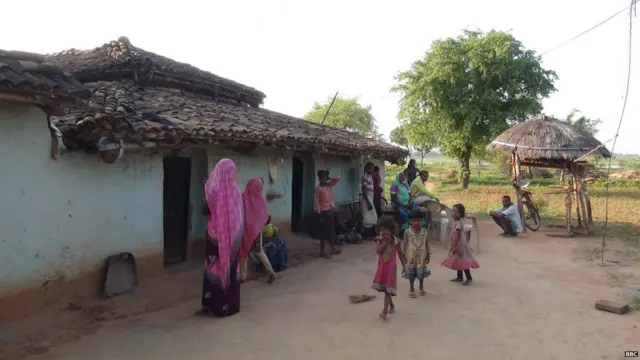 स्थानीय लोग