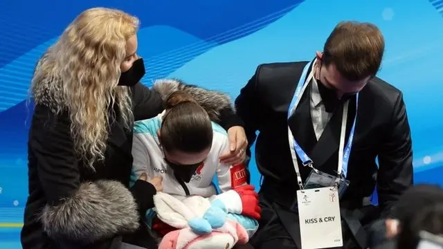 Valieva y su entrenadora