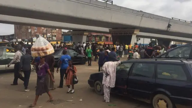 Road accident na big palava wey dey happun all always for Lagos and e don kill pipo wella