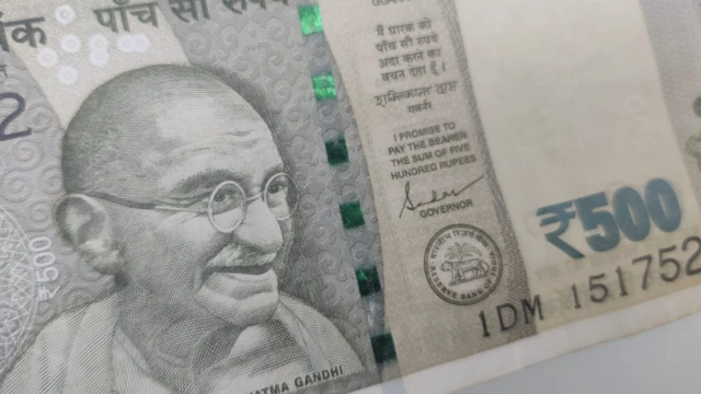 నకిలీ నోట్లు