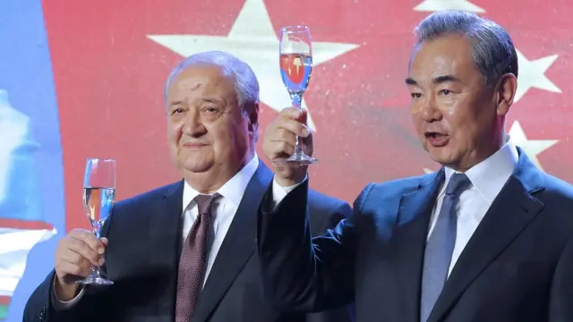 Хитой давлат матбуоти хабарига кўра, Ўзбекистон Ташқи ишлар вазири Хитойнинг дерадикализация чораларини қўллаб-қувватлашини айтган