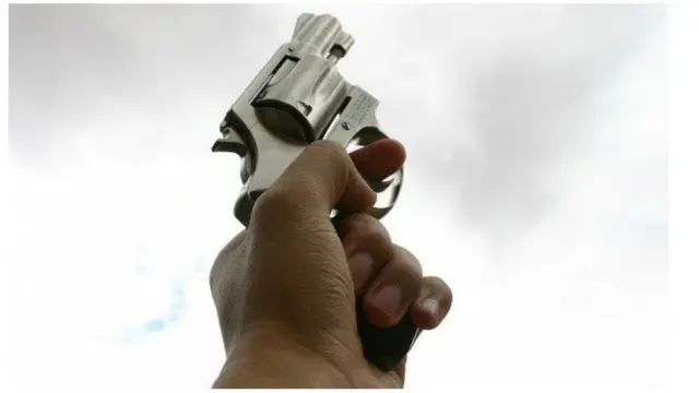 Ibọn ti wọn na soke