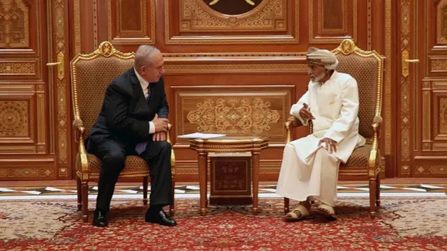 نتانیاهو در کنار سلطان قابوس