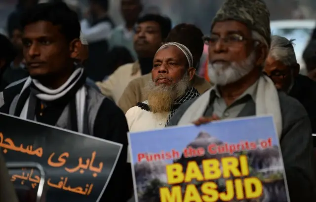 ముస్లిం నిరసనకారులు