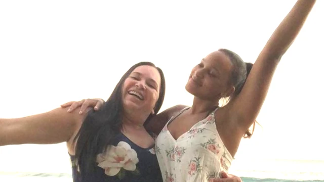 Rebeca y su madre Rosa
