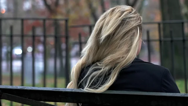 انٹرنیٹ پر جنسی مواد کا شکار افراد