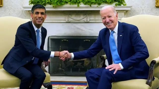 イギリスのリシ・スーナク首相とアメリカのジョー・バイデン大統領