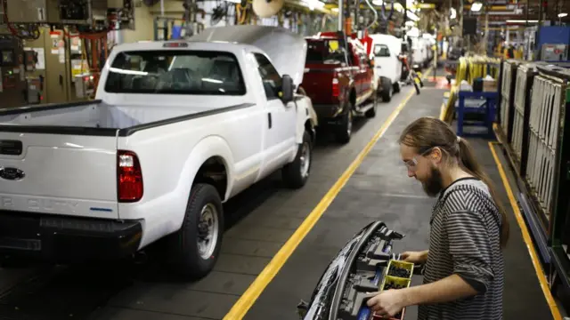 Una fábrica de vehículos en Detroit.