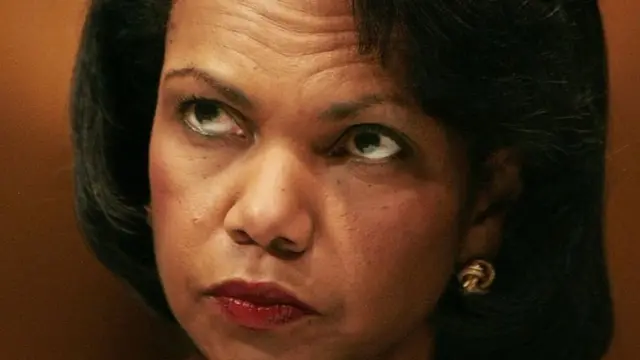 کاندولیزا رایس از زنان خواست "اجازه ندهند نژادپرستی و تبعیض نژادی، مشکلی سر راهشان باشد.