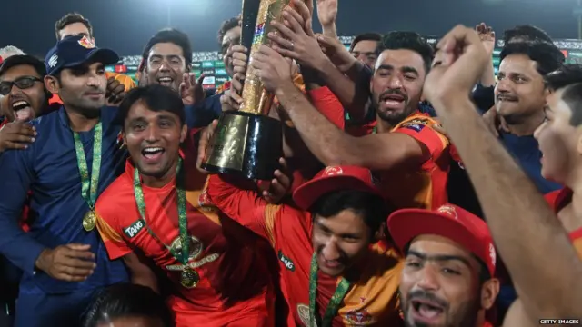 पाकिस्तान चैंपियन लीग, क्रिकेट, भारत, पाकिस्तान