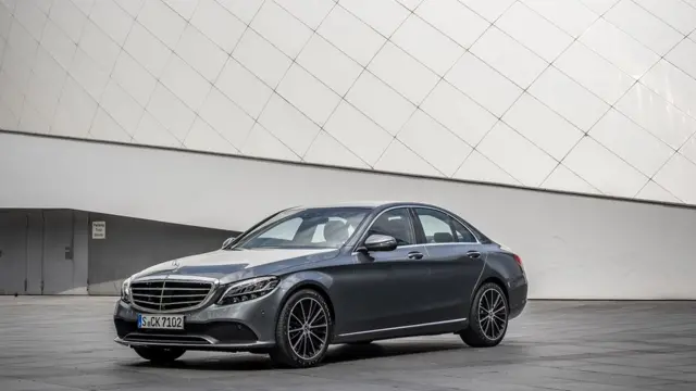 مرسدس بنز کلاس C پرفروش‌ترین خودروی لوکس جهان در شش ماه اول سال ۲۰۱۸ است