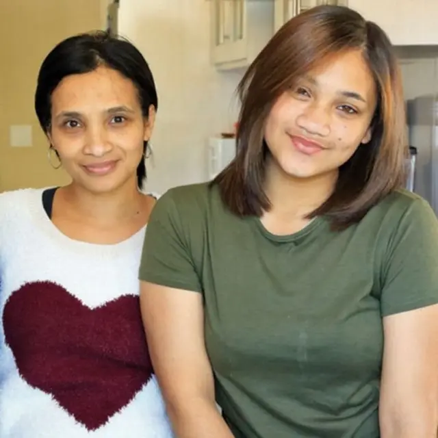 ਸੈਲਿਸਟੇ ਨਰਸ ਆਪਣੀ ਦੂਸਰੀ ਬੇਟੀ ਕੈਸੀਡੀ ਨਾਲ