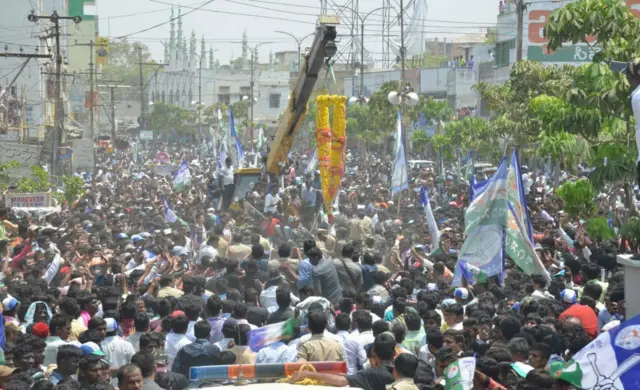 వైఎస్ జగన్, వైసీపీ