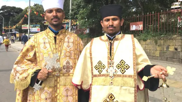 የኦርቶዶክስ ቤተ ክርስቲያን ቀሳውስት በመስቀል አደባባይ