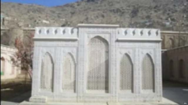 कोहिनूर, ईस्ट इंडिया कम्पनी, हीरा