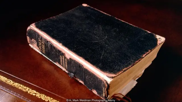 जीवन के अतिम दिनों में जॉर्ज आस्तिक बन गए थे