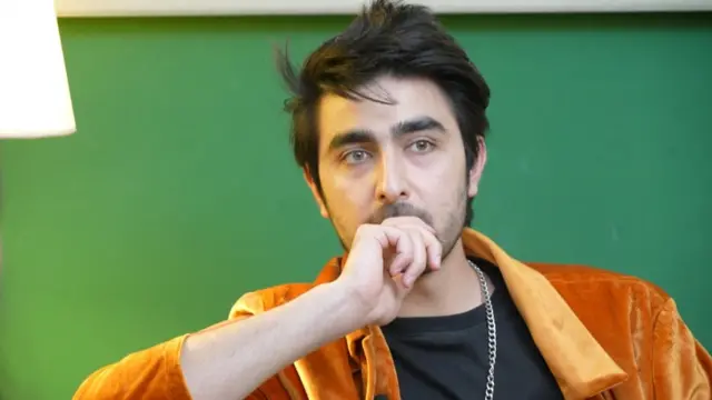 خاقان شاہنواز