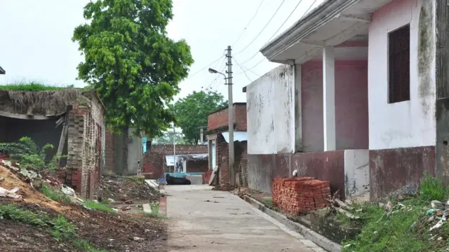 बिकरू गांव