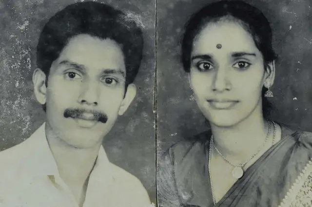 سلومي جوزيف (يمين) أصيبت بالاكتئاب وانتحرت في عام 2014.