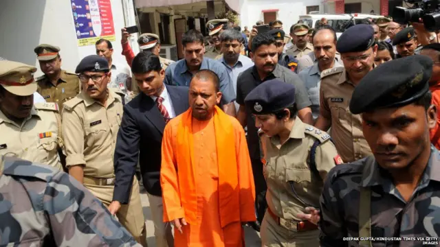 योगी आदित्यनाथ