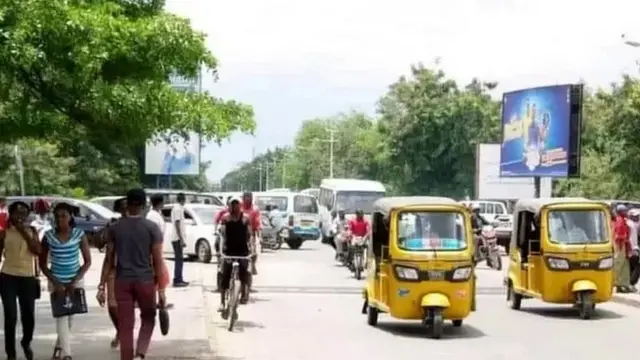 Kuva kuri uyu wa mbere nta Bajaji, Taxi-Moto n'amakinga bikirangwa mu gisagara ca Bujumbura hagati
