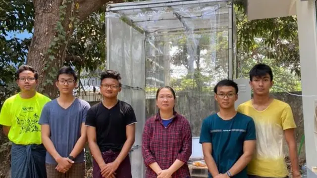 တီထွင်သူလူငယ်တွေကို သွားရောက်အားပေးခဲ့တဲ့ ကရင်တိုင်းရင်းသားရေးရာဝန်ကြီး