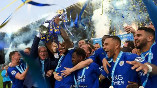 Leicester City bắt đầu mùa giải Premier League 2015/16 khi người ngoài cuộc cược 5.000 /1 nếu giành danh hiệu - ít ai có thể đoán được thành công vượt trội của họ.