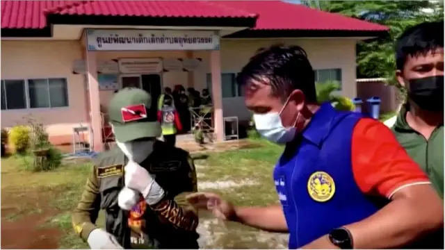 हमले के बाद घटनास्थल पर पुलिस