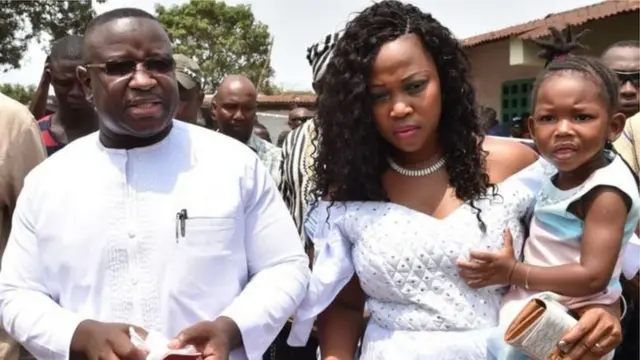 Julius Maada Bio et son épouse, Fatima