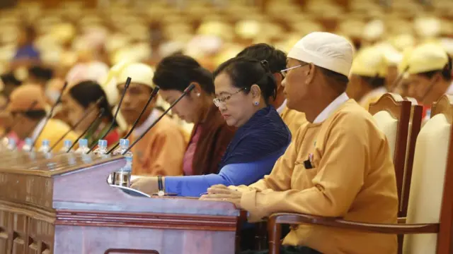 hluttaw
