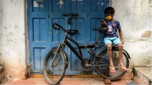 પ્રતીકાત્મક તસવીર
