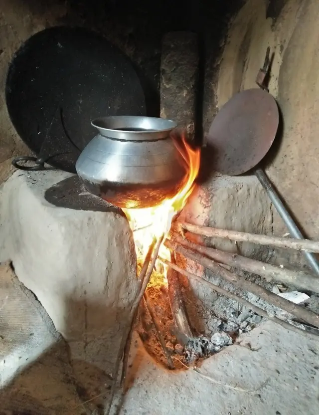 પરંપરાગત પંજાબી ચૂલો