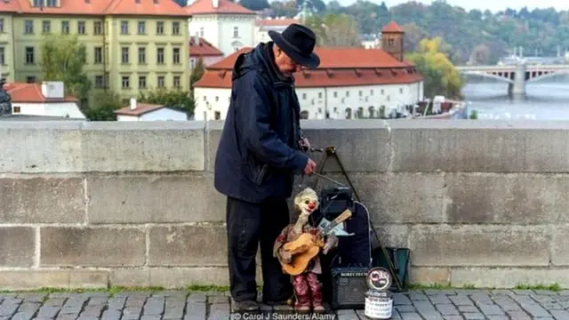 बाहुल्या
