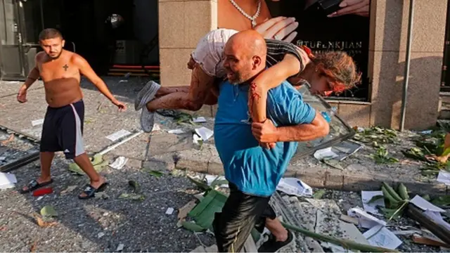 violente explosion à Beyrouth, au moins 50 morts et plus de 2500 blessés