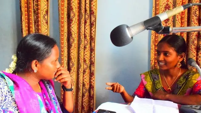 களஞ்சிய சமூக வானொலி பணியாளர்கள் & தன்னார்வலர்கள்