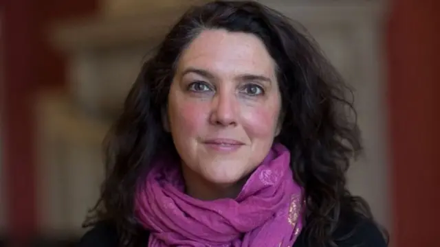 બ્રિટિશ ઇતિહાસકાર બેટની હ્યુજીસ