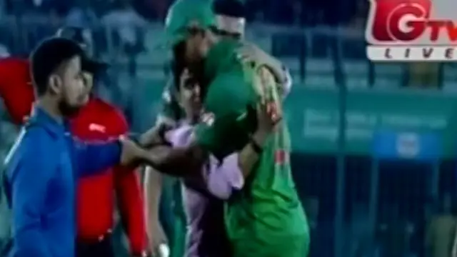 মাশরাফি বিন মর্তুজা, ক্রিকেট