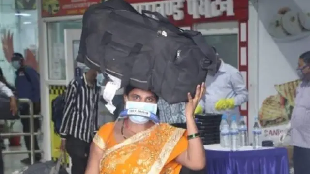 શ્રમિકની તસવીર