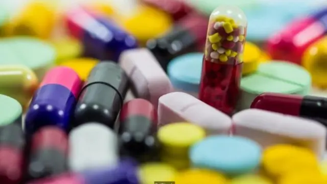 வலியுடன் தொடர்புடைய மருந்து வர்த்தகம்